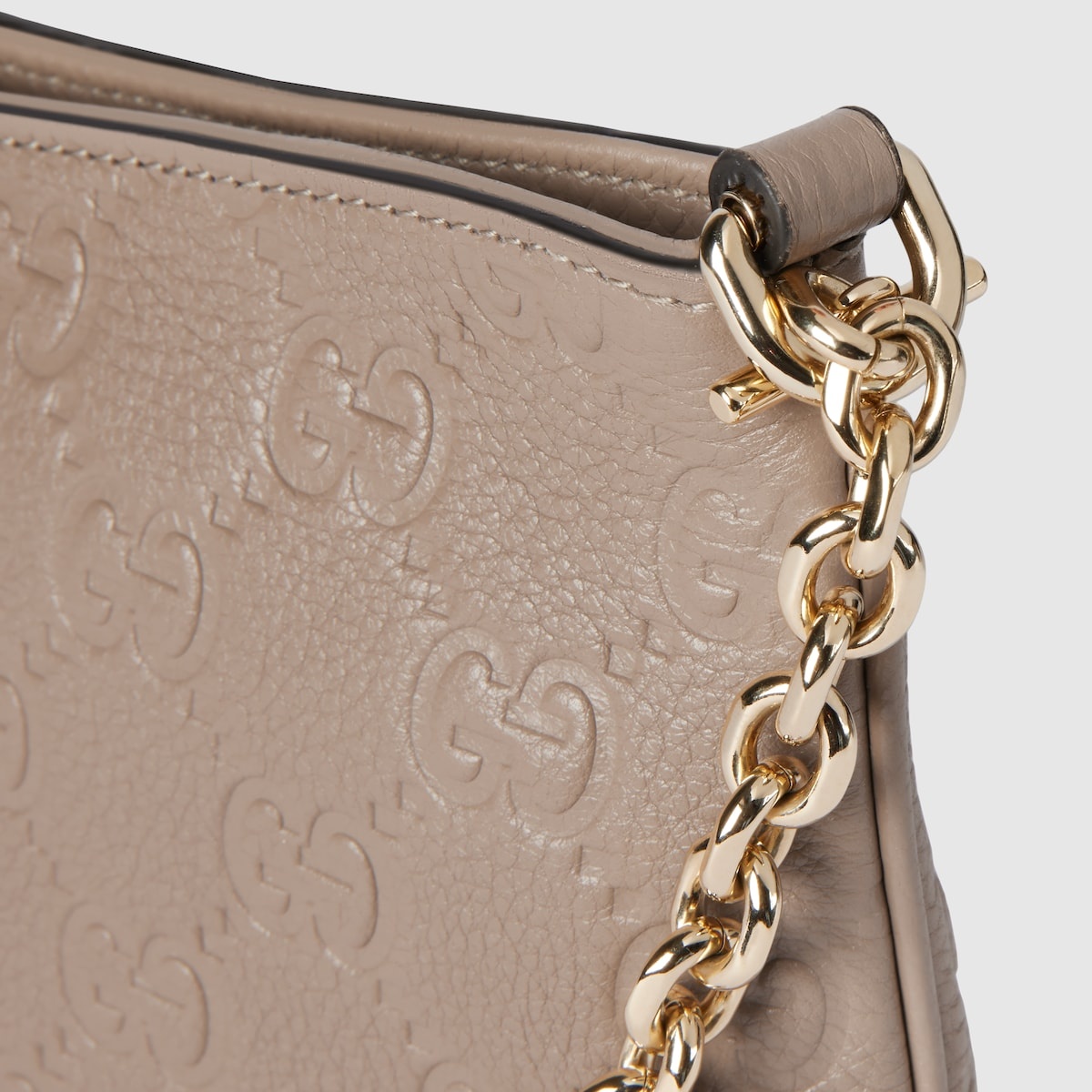 GG Emblem medium shoulder bag - 5