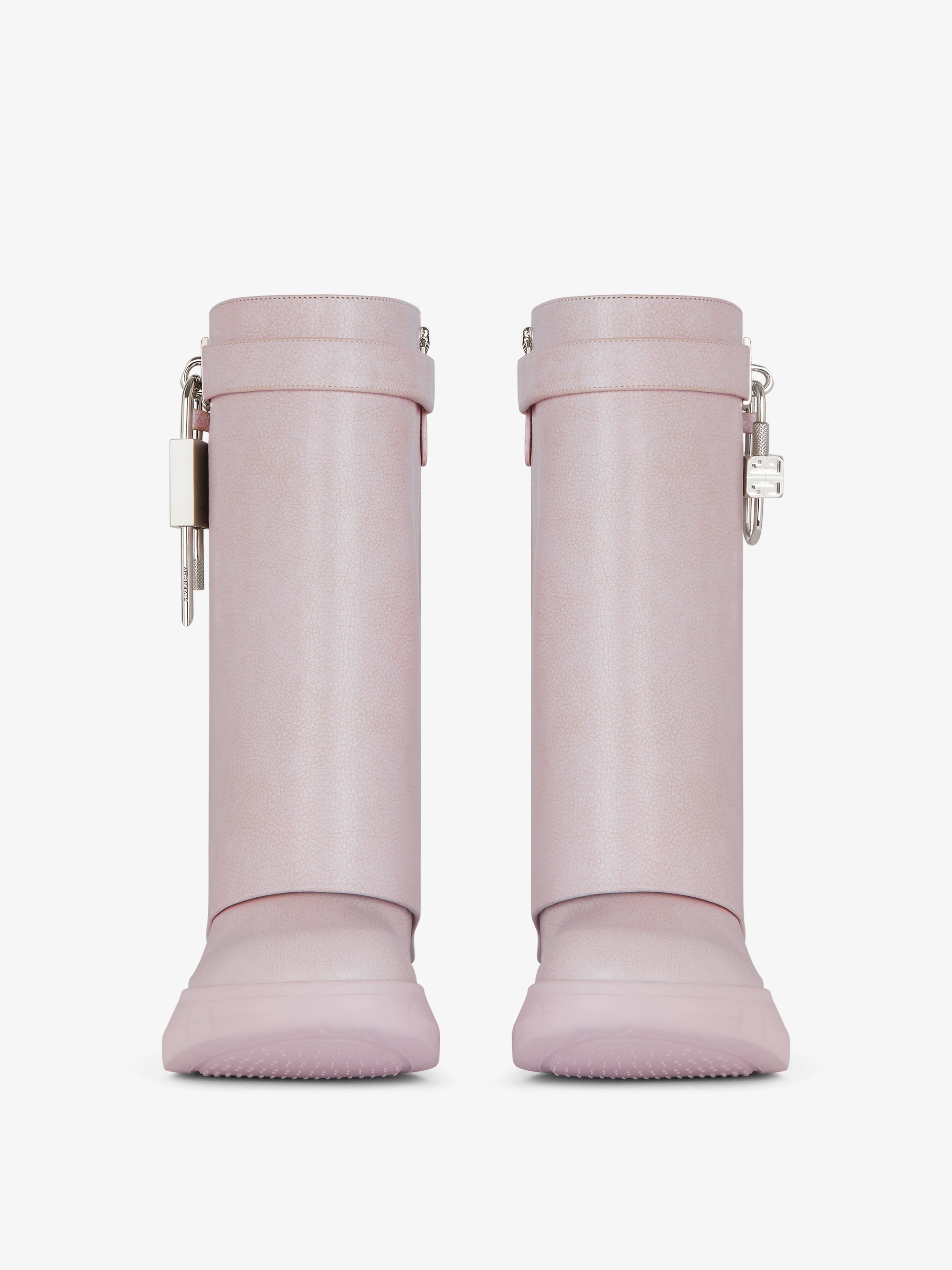 SHARK LOCK BIKER ANKLE BOOTS IN GRAINED LEATHER - 3