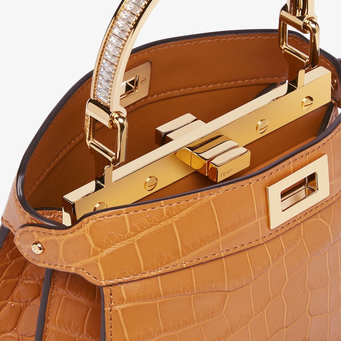 Iconic Peekaboo ISeeU bag in an ideal, compact size. Made of exquisite, brown crocodile leather and  - 5