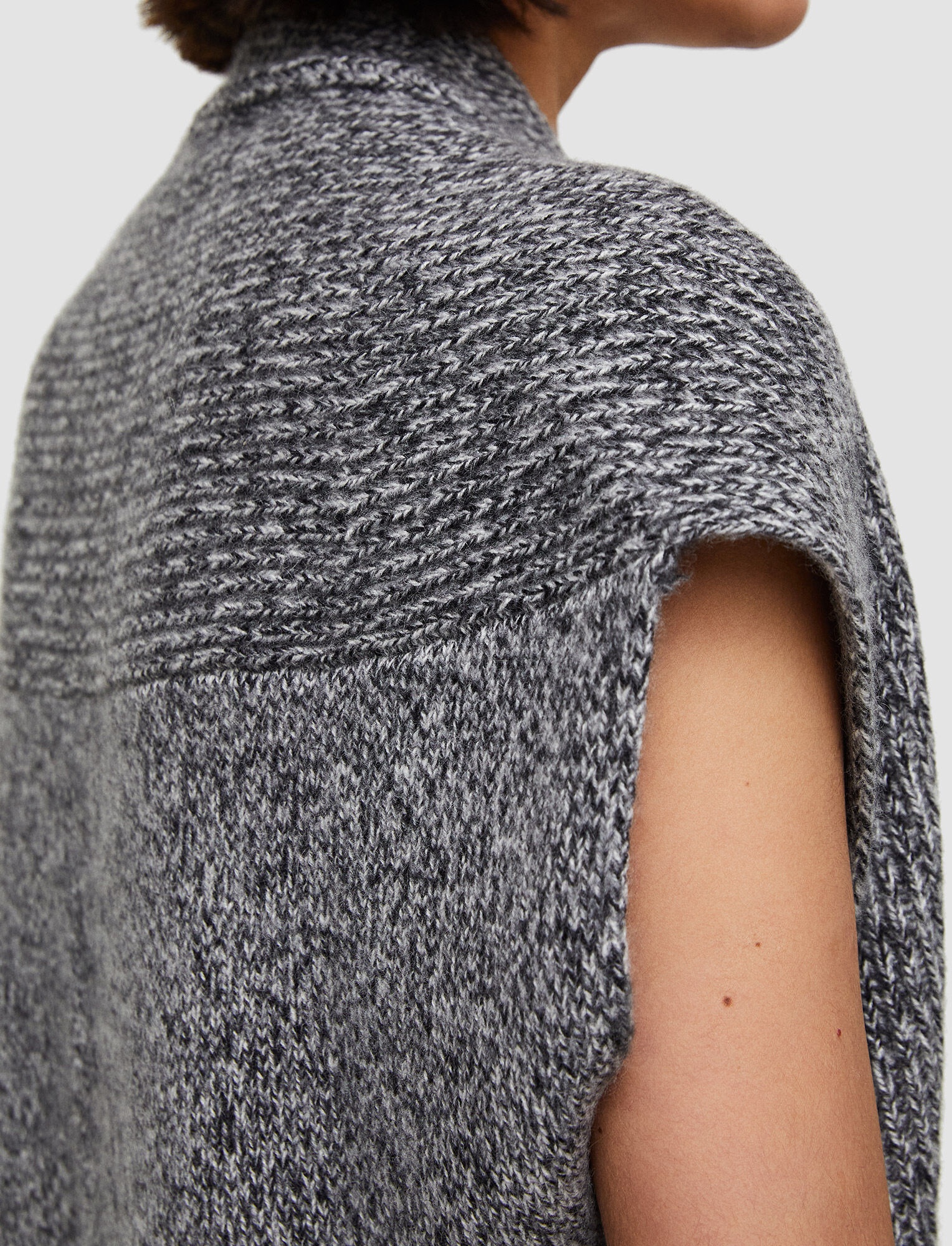 Luxe Cashmere Vest - 6