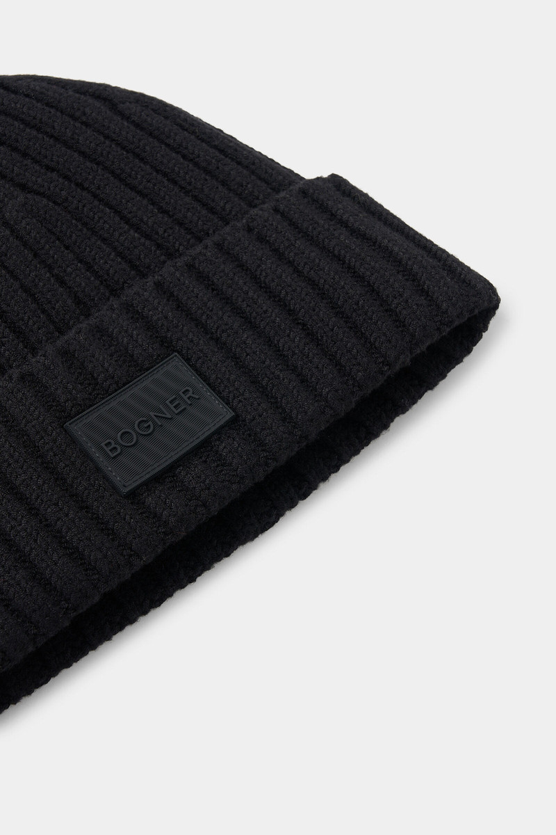 Conrad hat in Black 3
