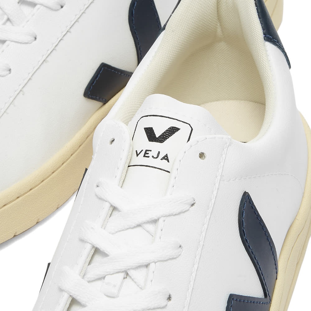 Veja Urca Retro Sneaker - 4