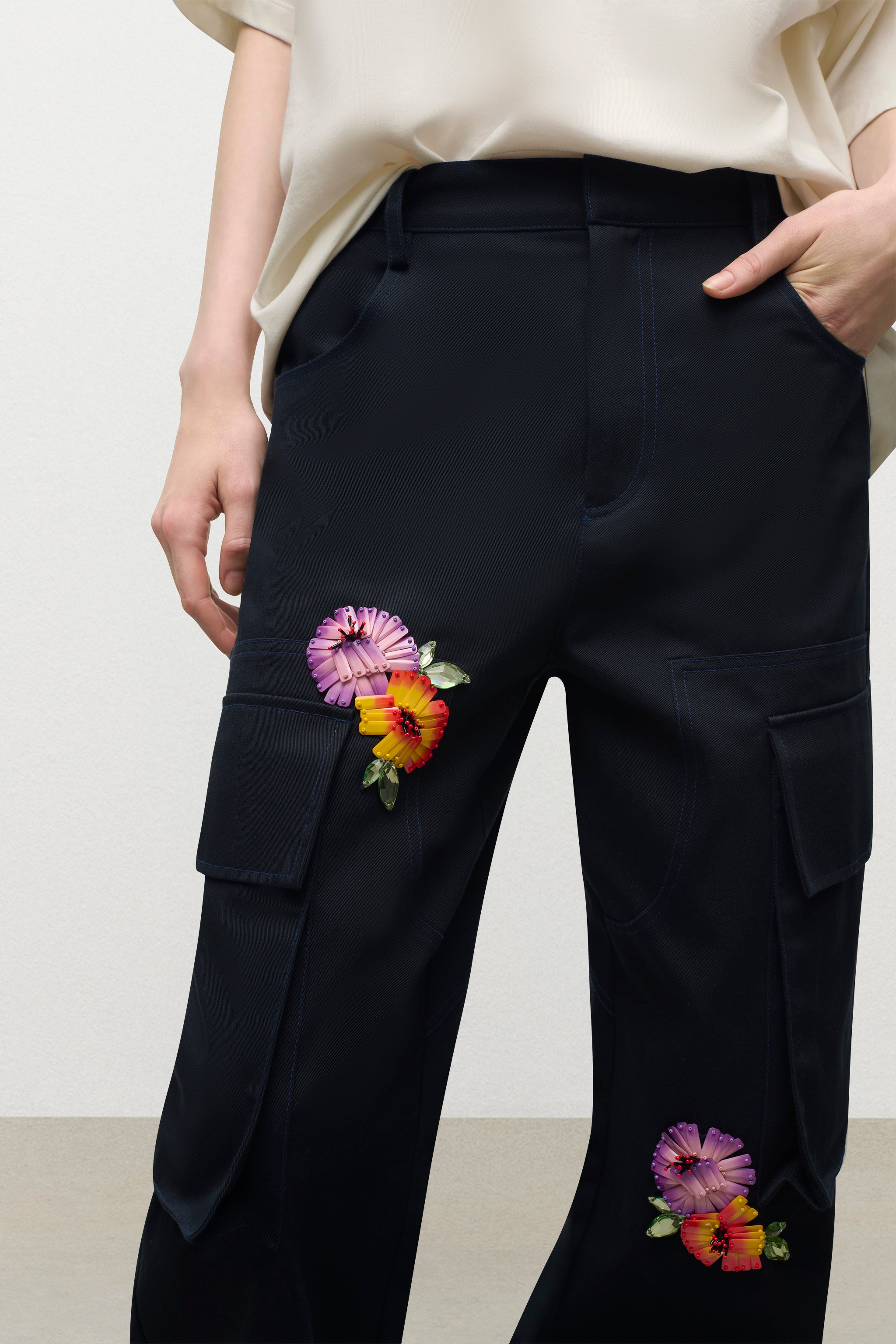 EMBROIDERED FLOWER CARGO PANT - 5