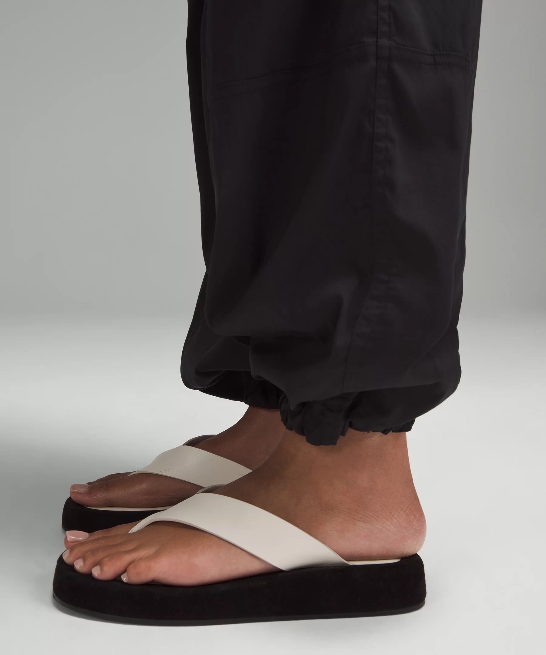 Lightweight Adjustable Mid-Rise Cargo Pant - 7