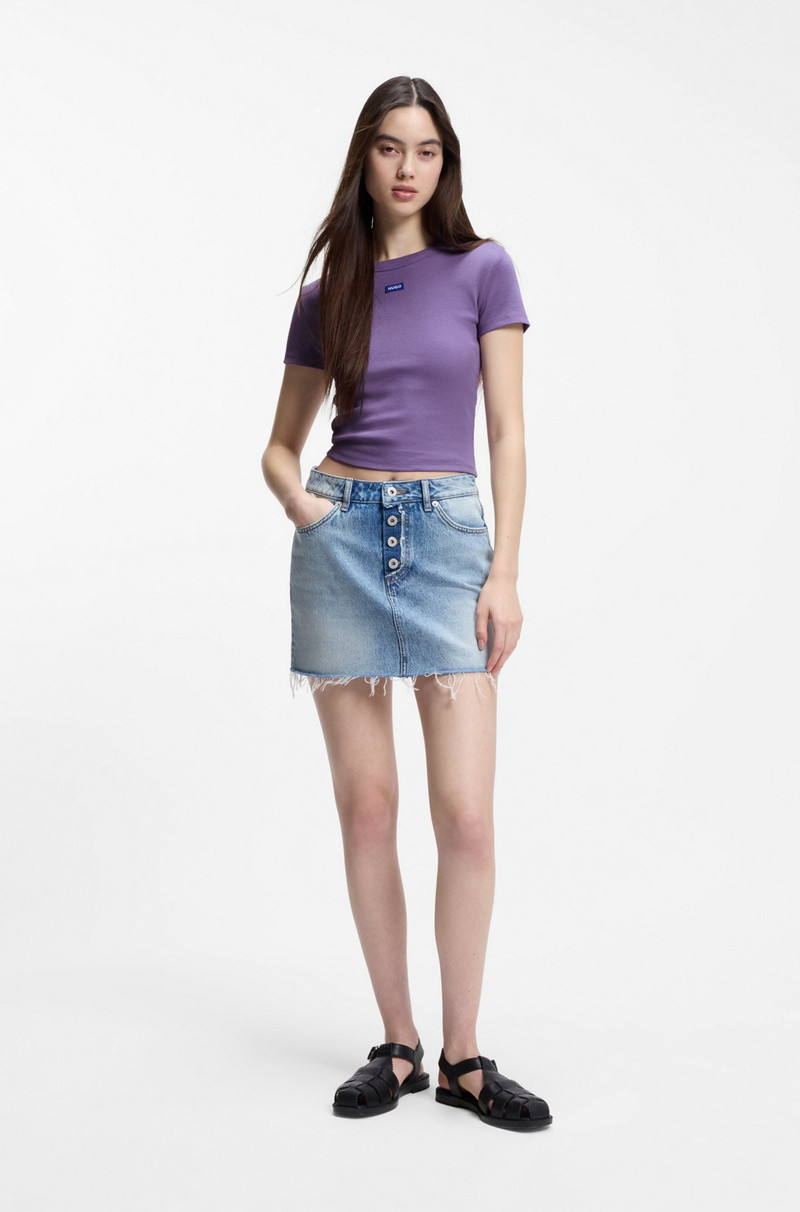 HUGO LOGO-BADGE SLIM-FIT T-SHIRT IN STRETCH COTTON outlook