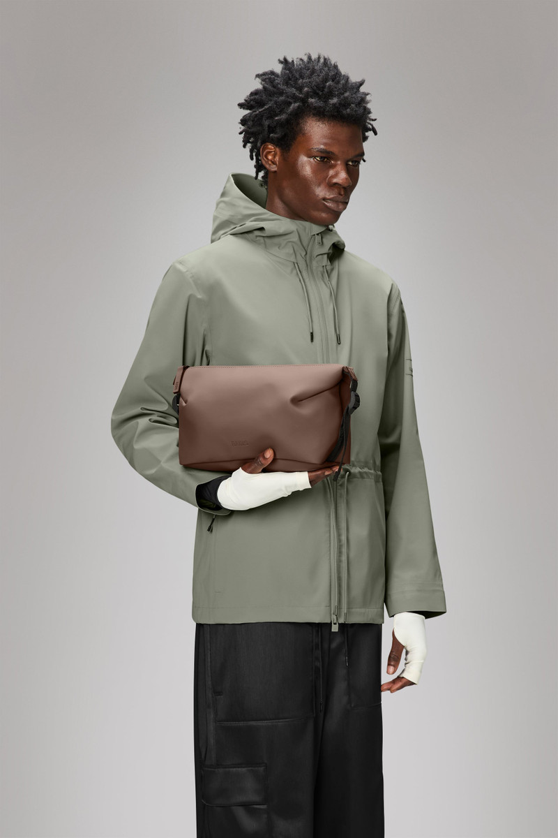 RAINS Hilo Wash Bag outlook