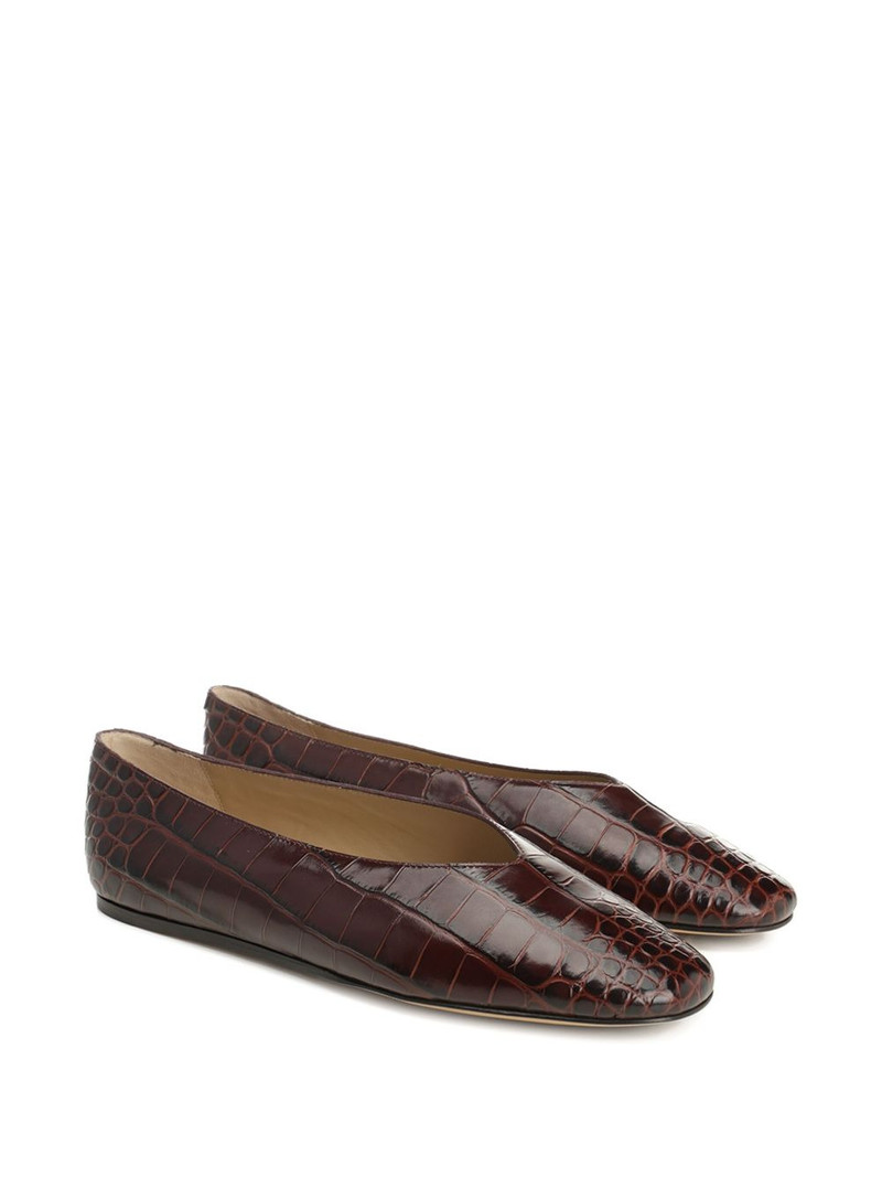 LE MONDE BÉRYL Regency crocodile-effect pointed slippers outlook