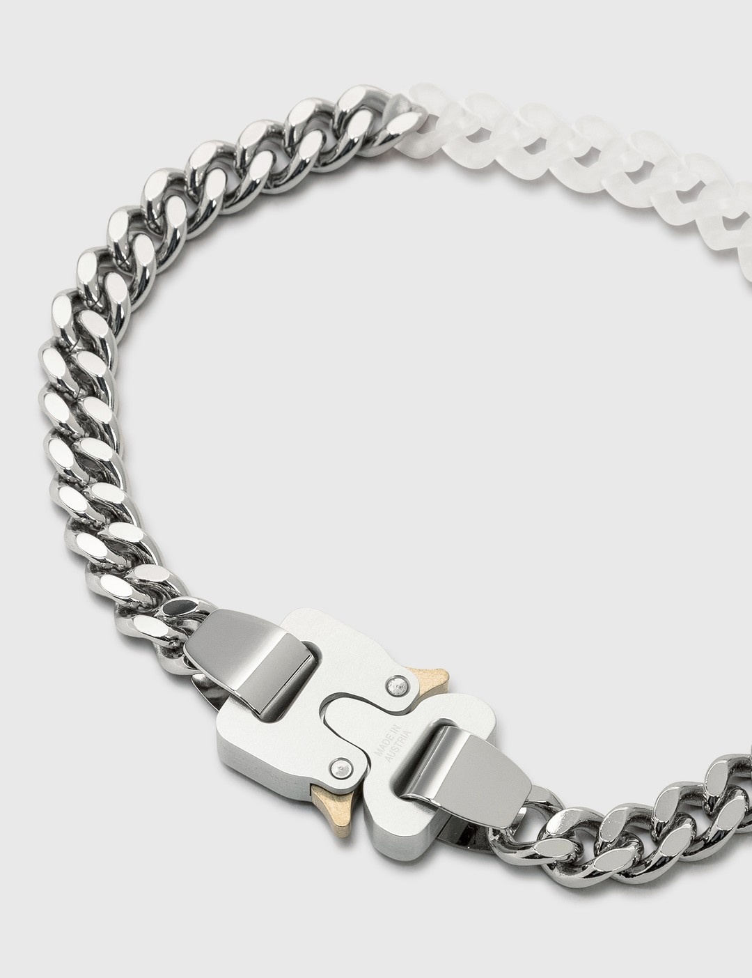 METAL AND NYLON CHAIN NECKLACE - 2