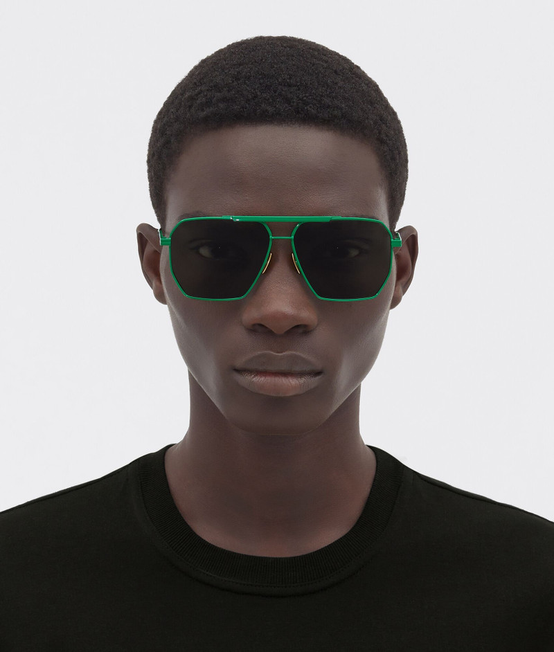 Bottega Veneta Classic Aviator Sunglasses outlook