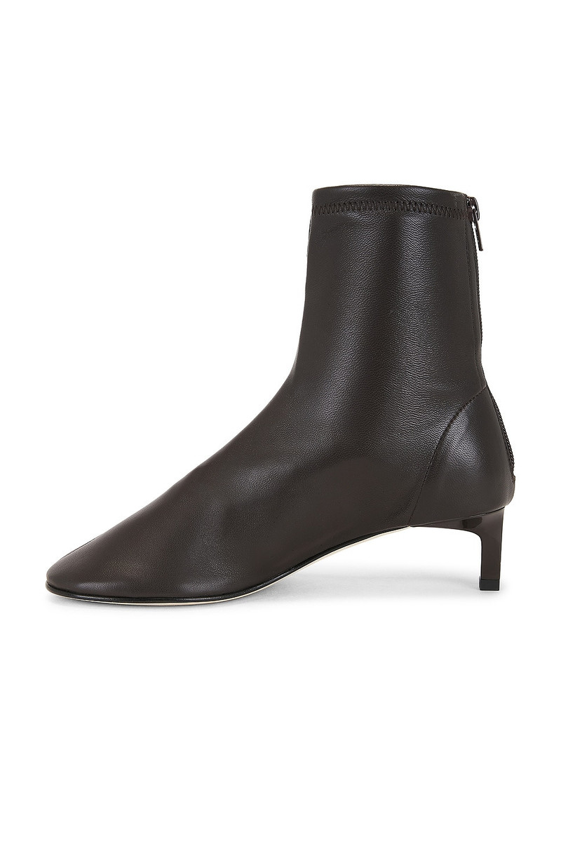 DEAR FRANCES Fio Kitten Bootie outlook
