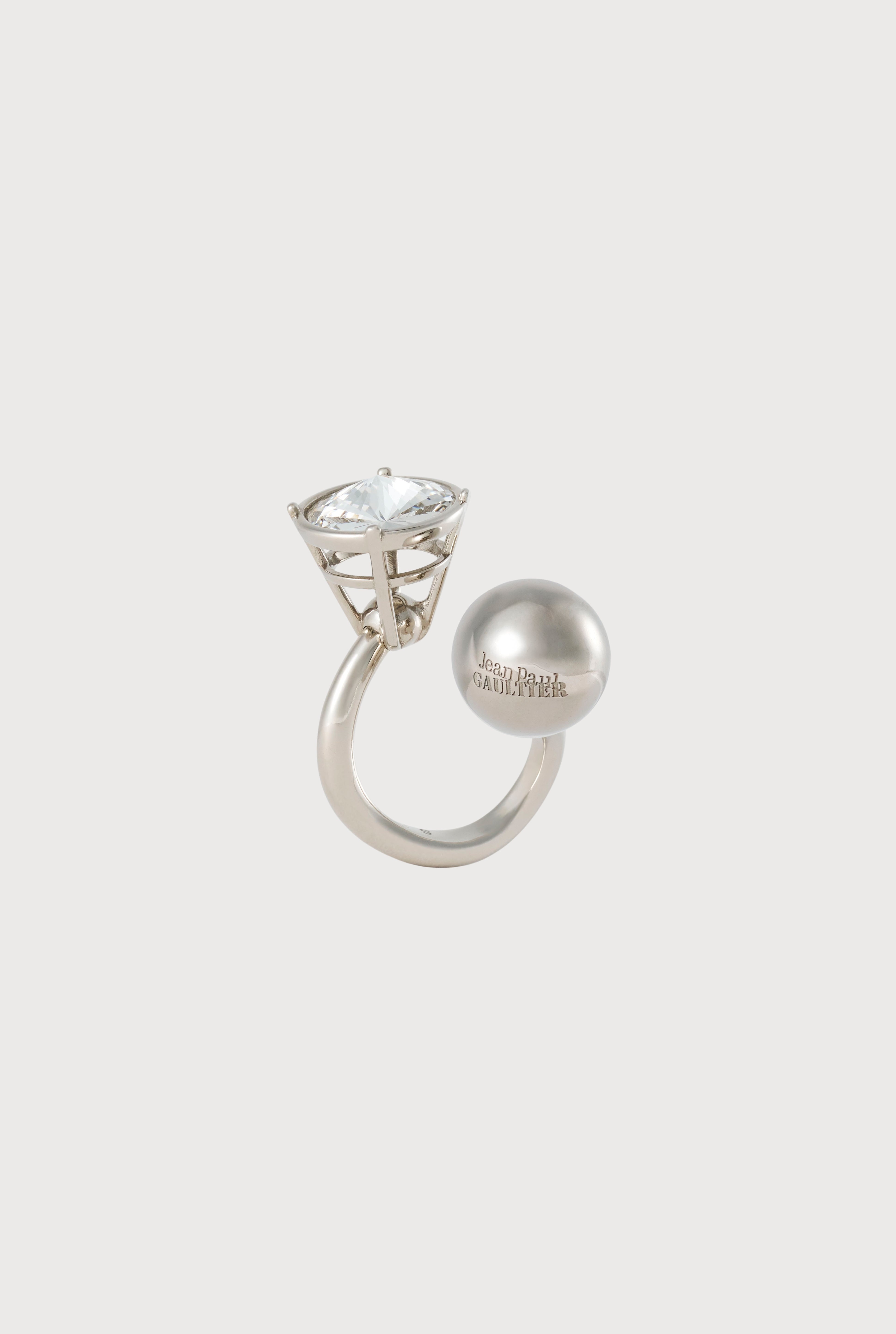 THE DIAMOND RING - 3