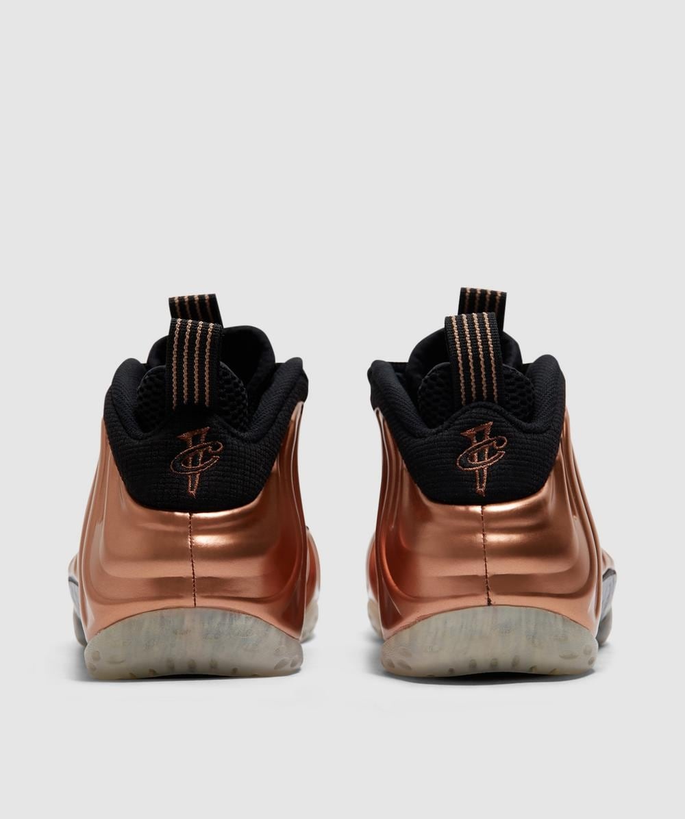 Air foamposite one sneaker - 4