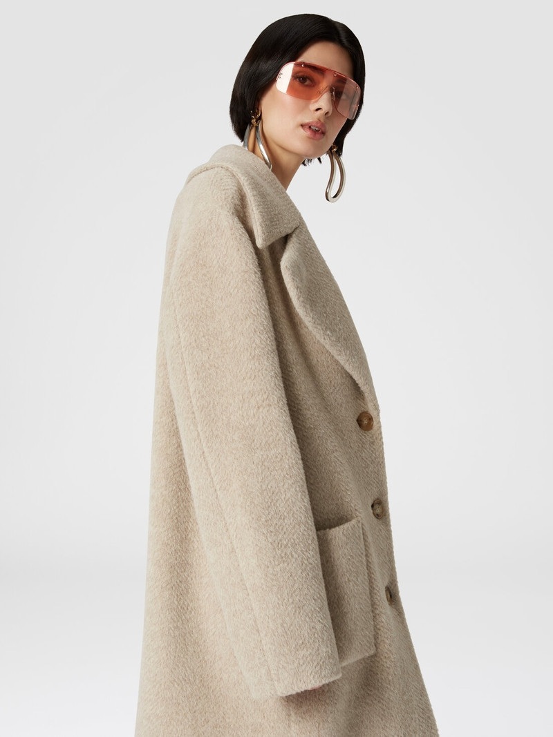 Long coat in alpaca blend 4