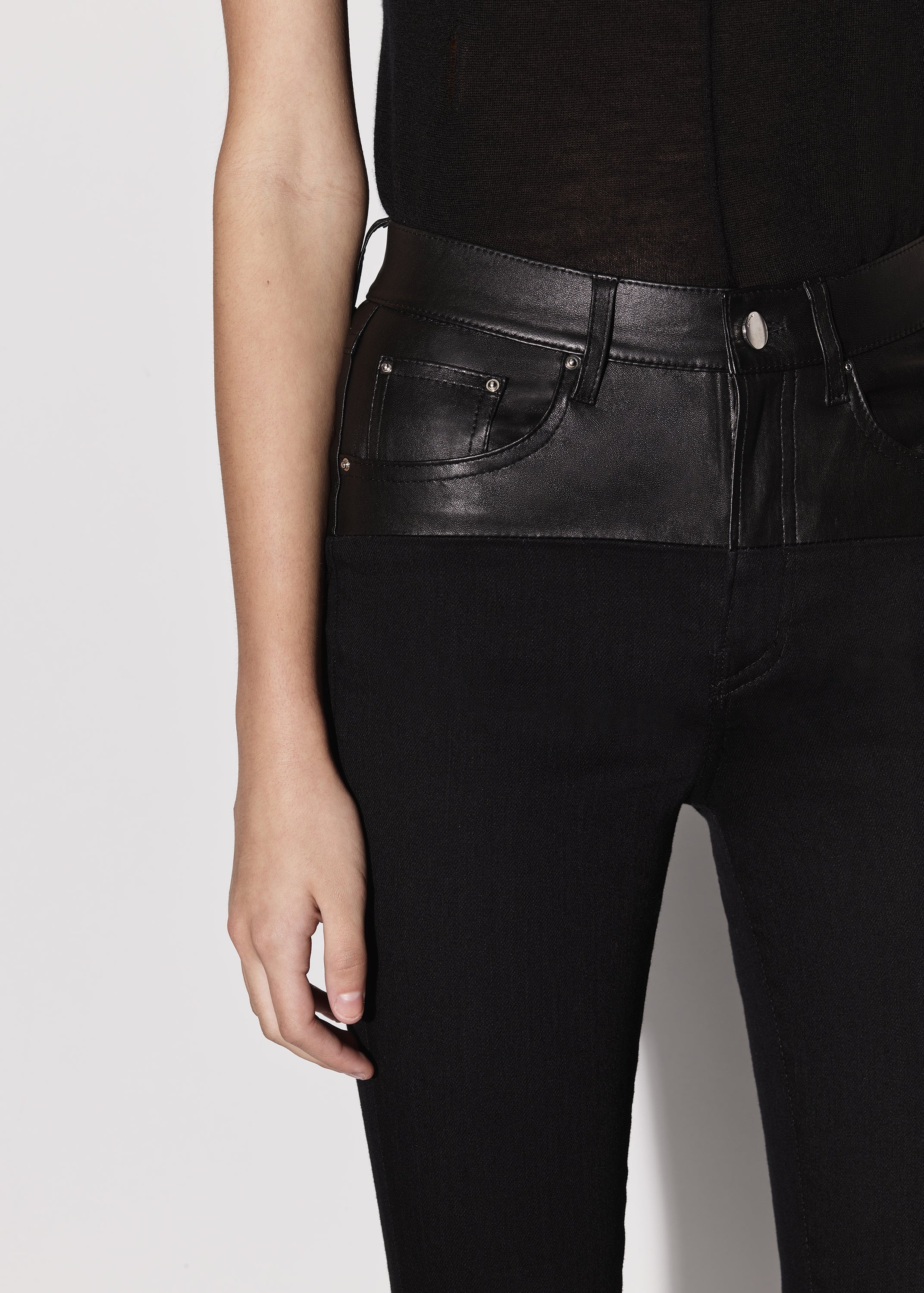 LEATHER CONTRAST SKINNY JEAN - 6