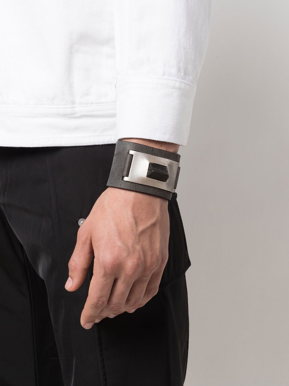 Amulet leather cuff - 2