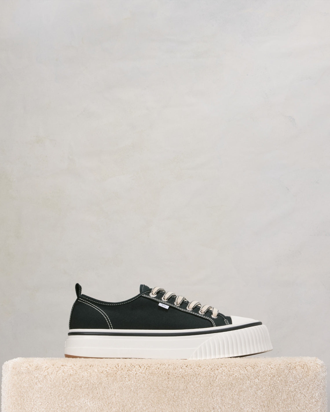 AMI Paris LOW TOP AMI 1980 SNEAKERS | REVERSIBLE