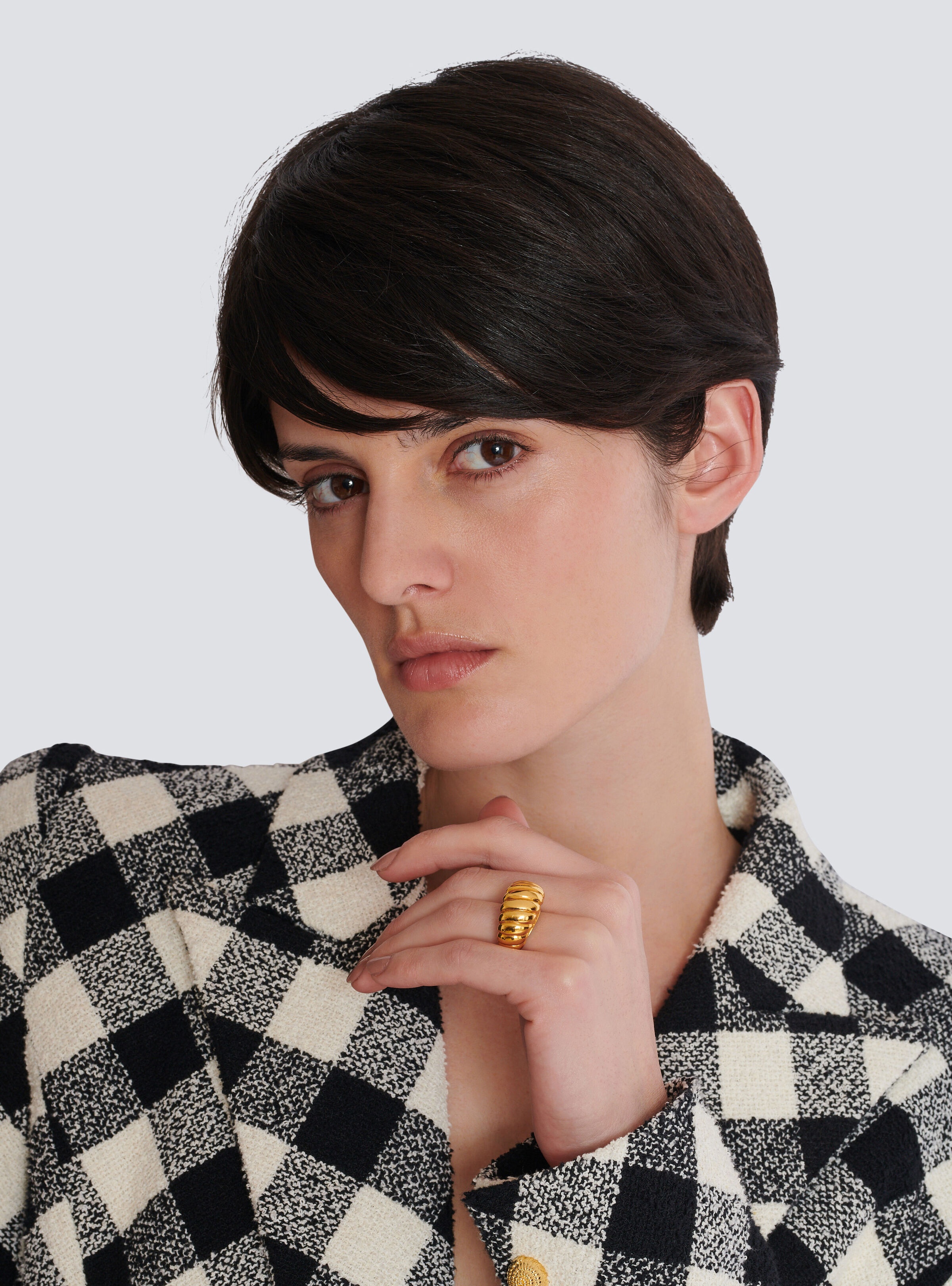 Snail ring in brass and crystals - 5