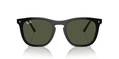 Ray-Ban RB2210 outlook