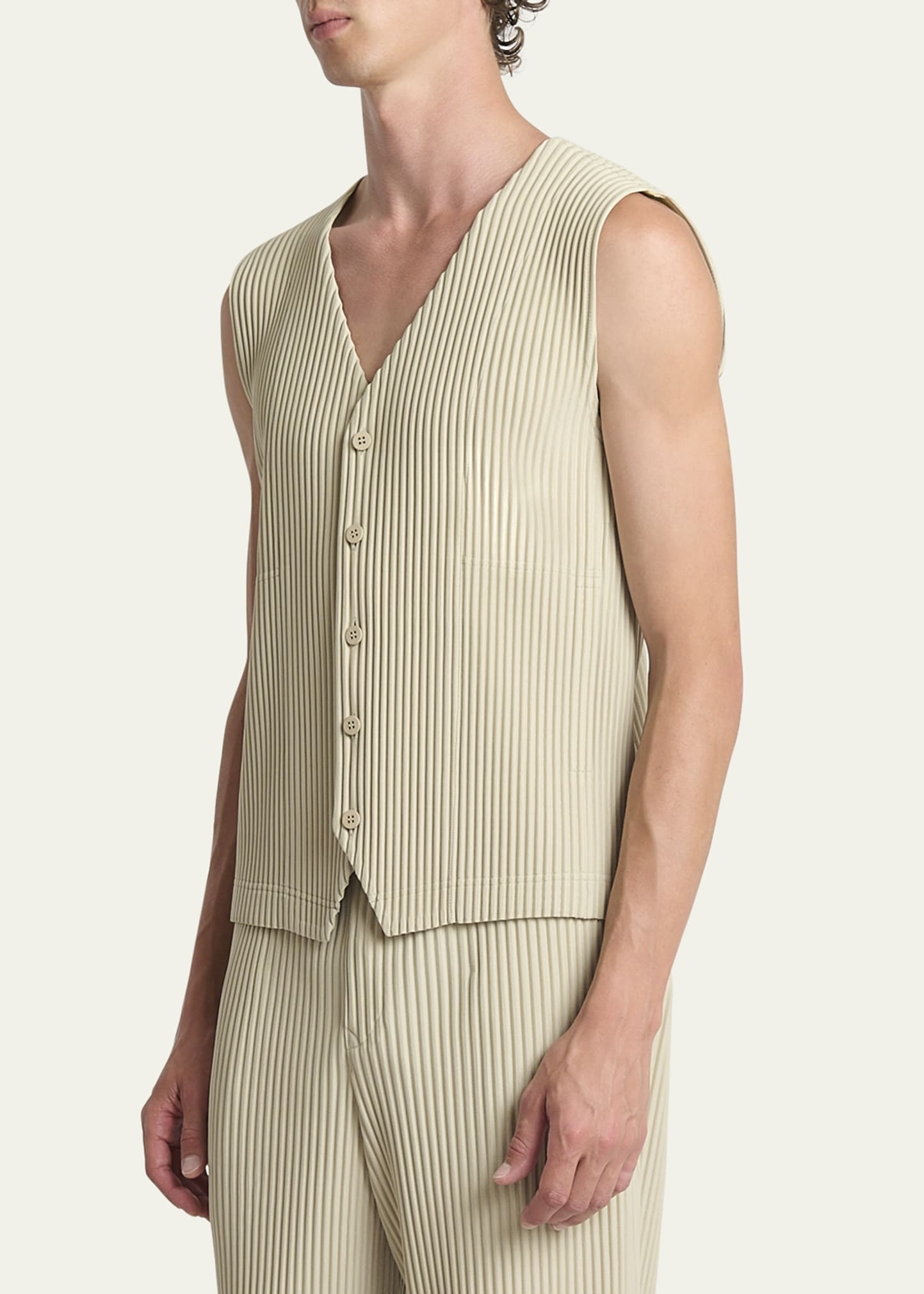 Men's Tailored Pleats Vest - 4