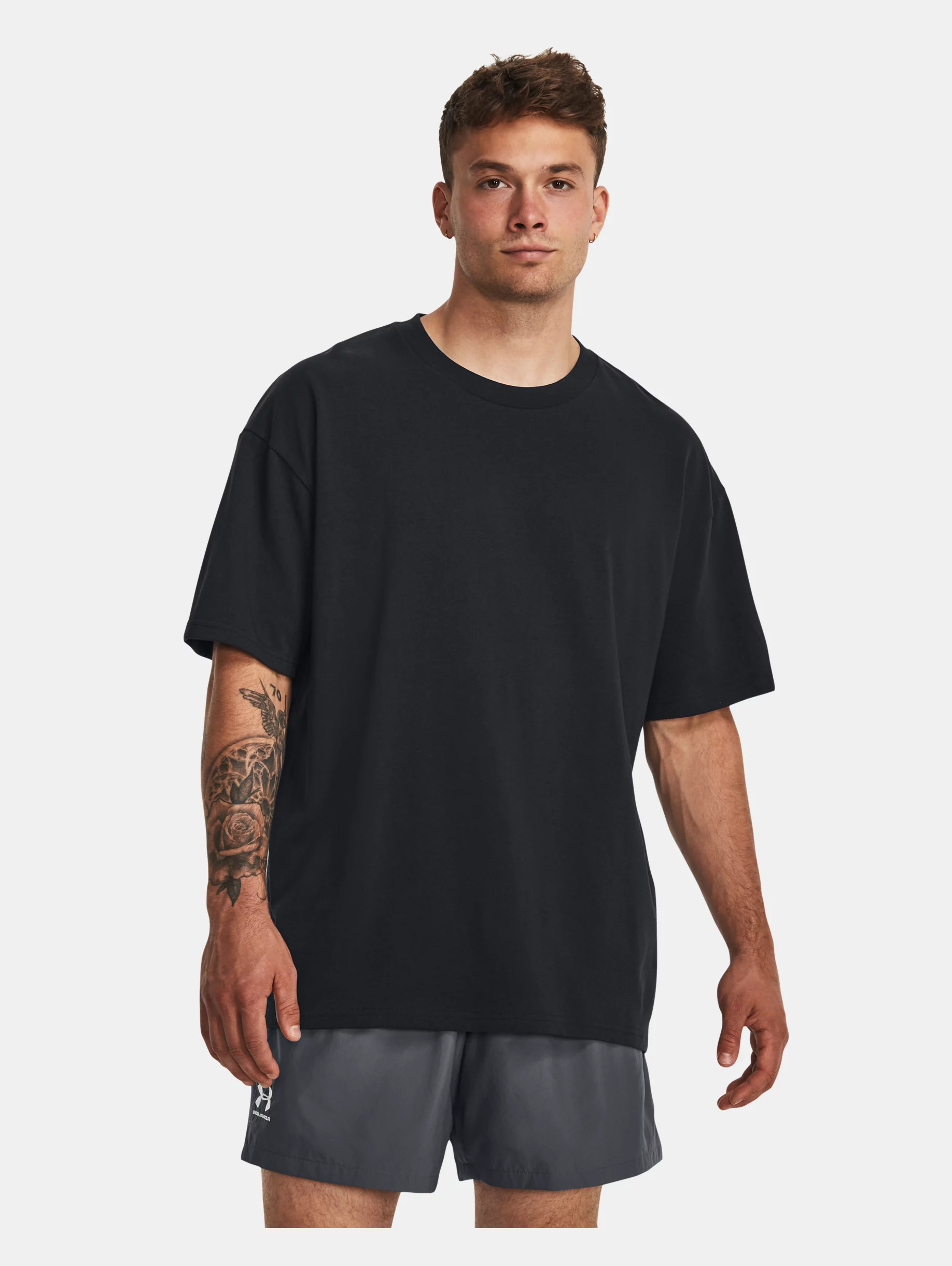 Men's UA Oversized Heavyweight Short Sleeve - 2