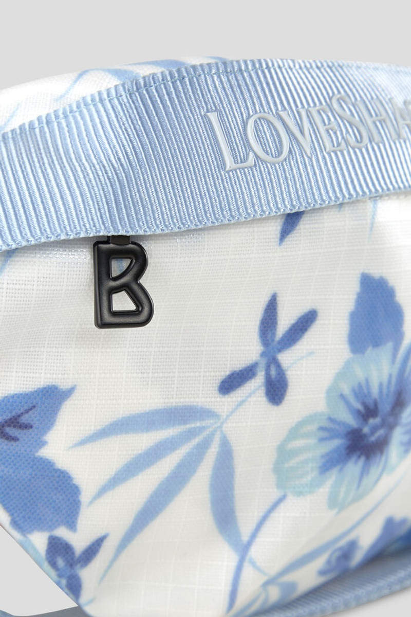 Kirkwood Tius Belt bag in Blue/White 5