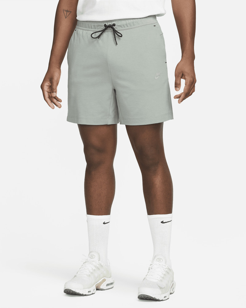 Men's Nike Sportswear Tech Fleece Lightweight Shorts - 1