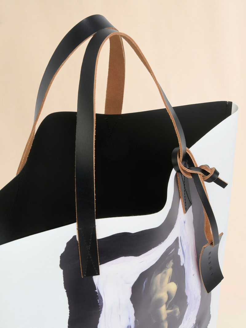 WHITE AND BLACK TRIBECA TOTE WITH NAKED FIGURE PRINT 4