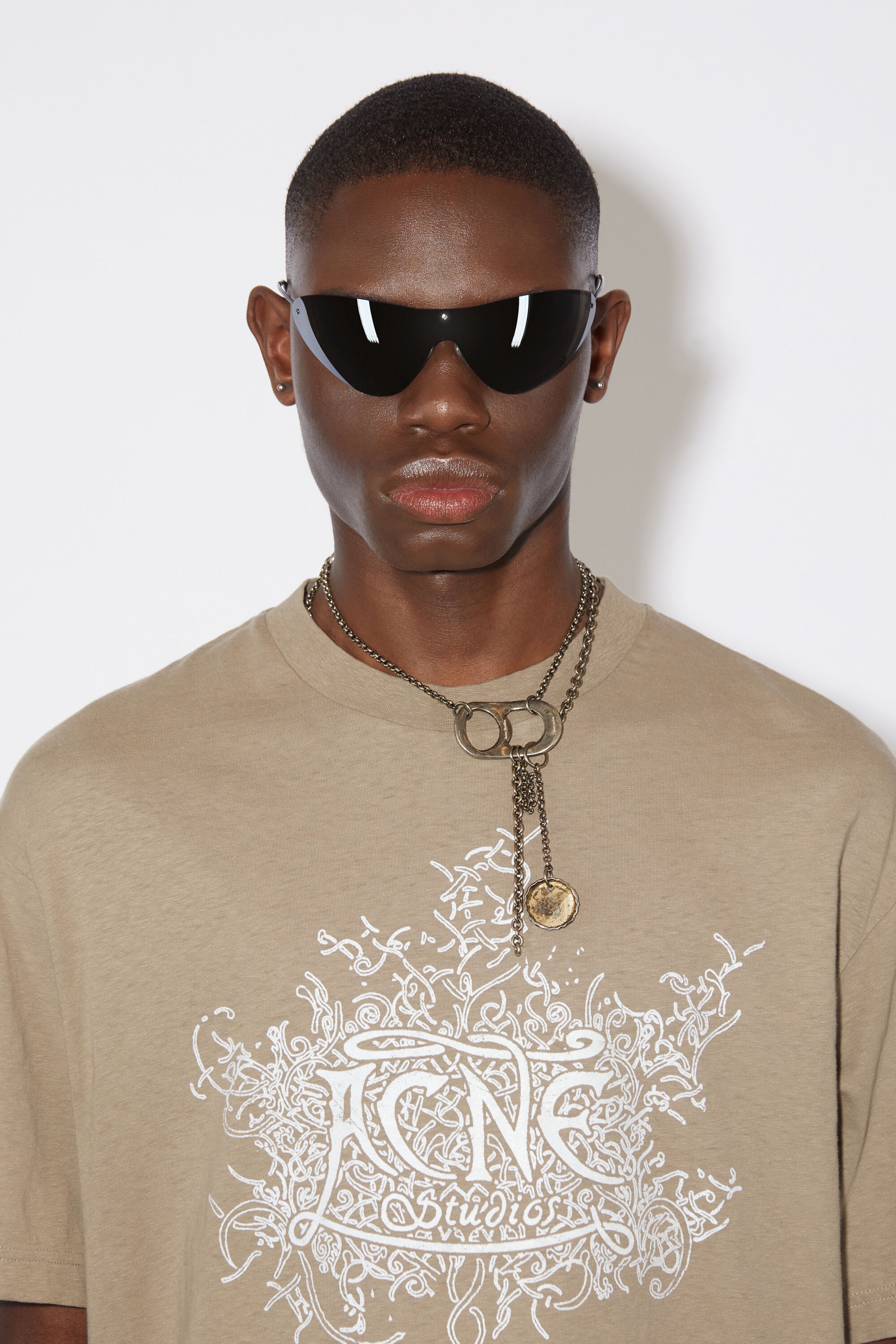 Glow in the dark logo t-shirt - Dark beige - 4
