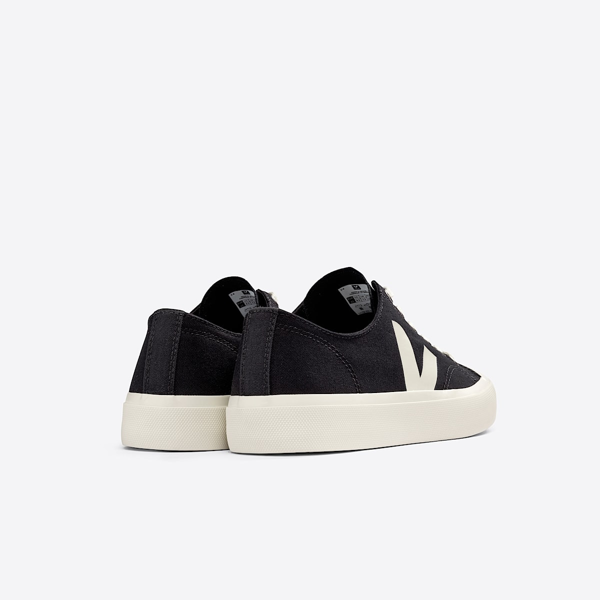 WATA II LOW CANVAS BLACK PIERRE - 3