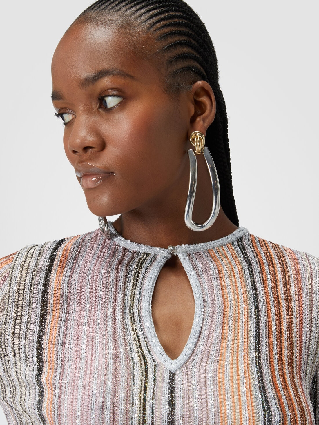 Partialized ribbed sweater with sequins - 5