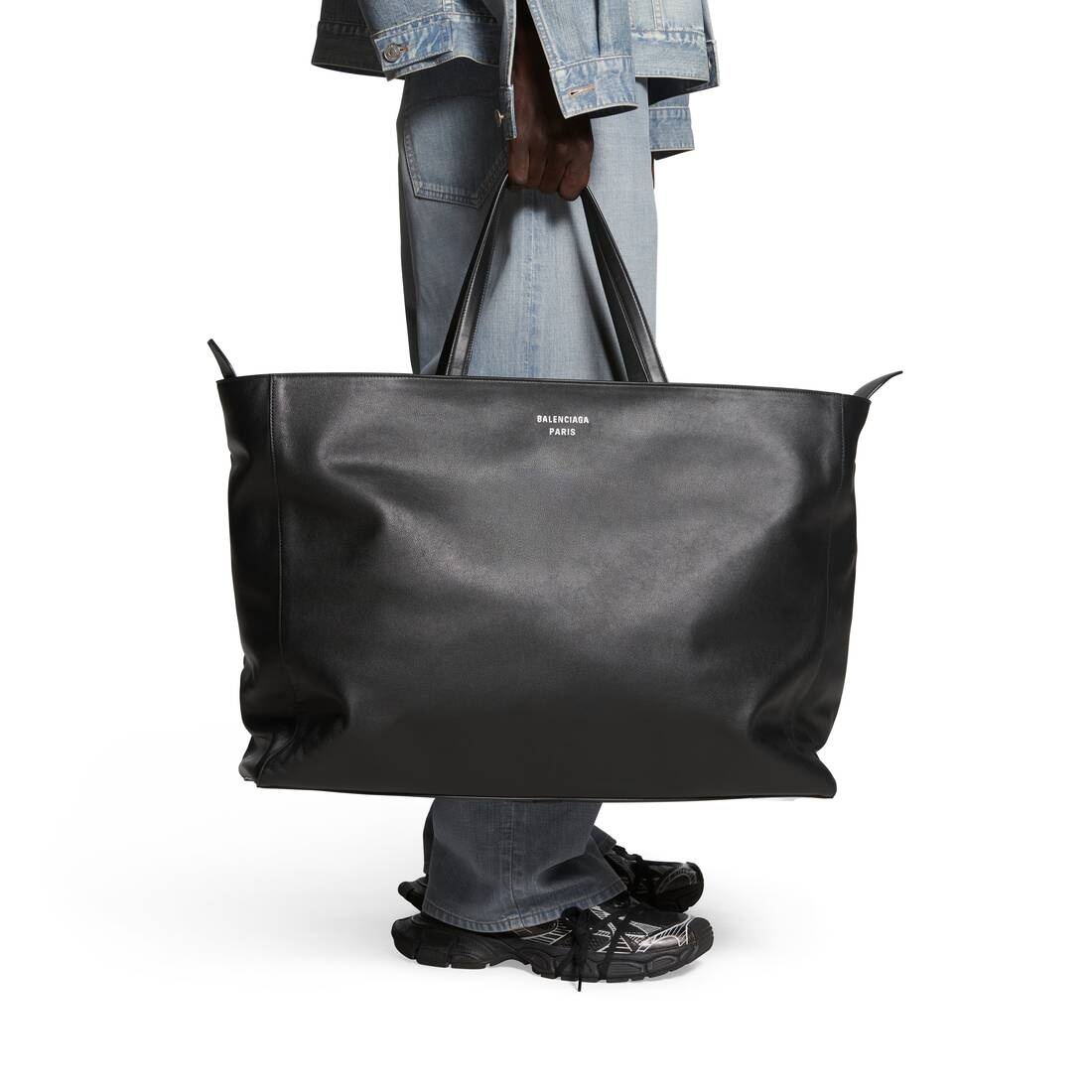 Men's Passenger Xl Carry All Tote Bag in Black - 4