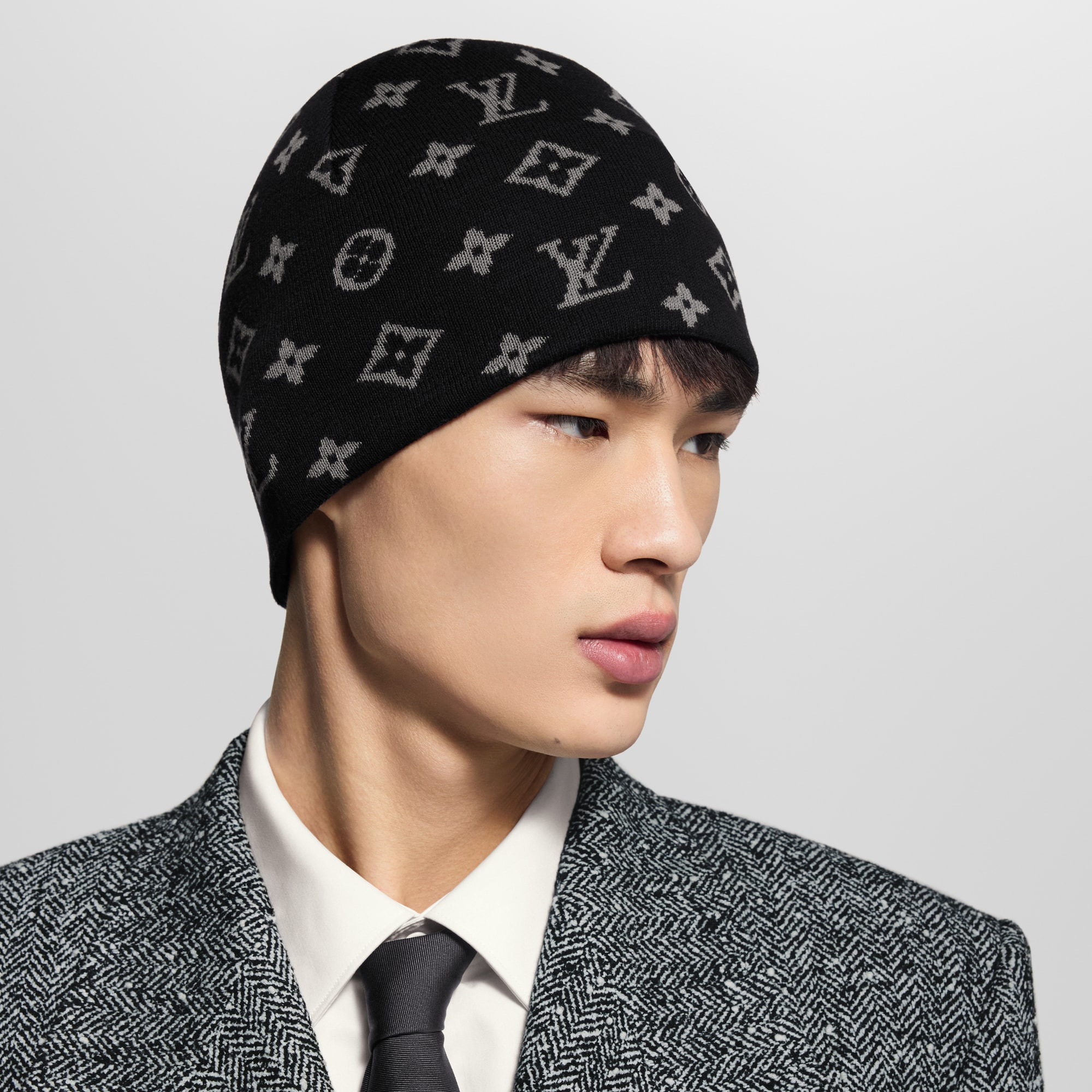 LV Fit Monogram Beanie - 6