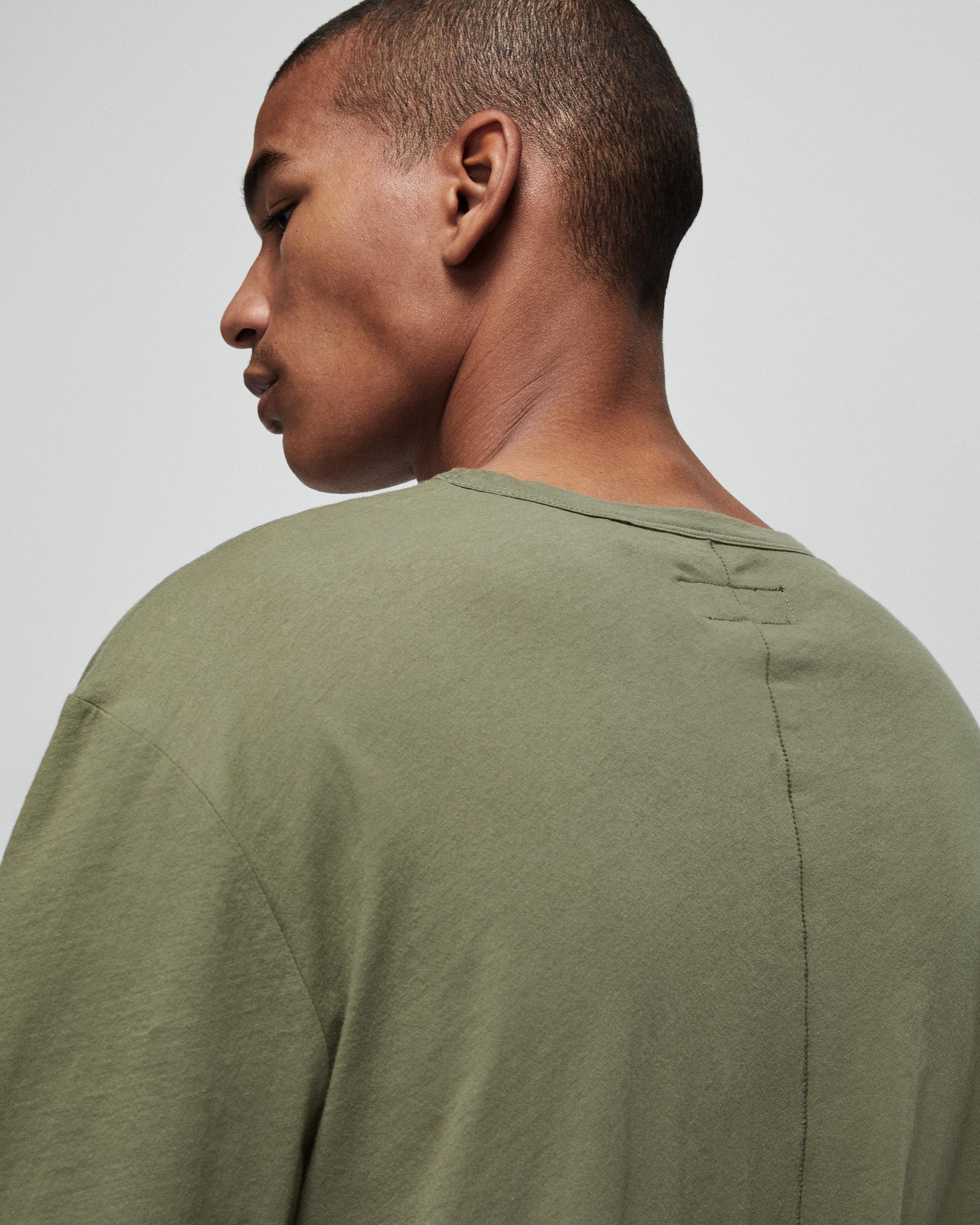 Classic Cloud Tee
Cloud Jersey T-Shirt - 7