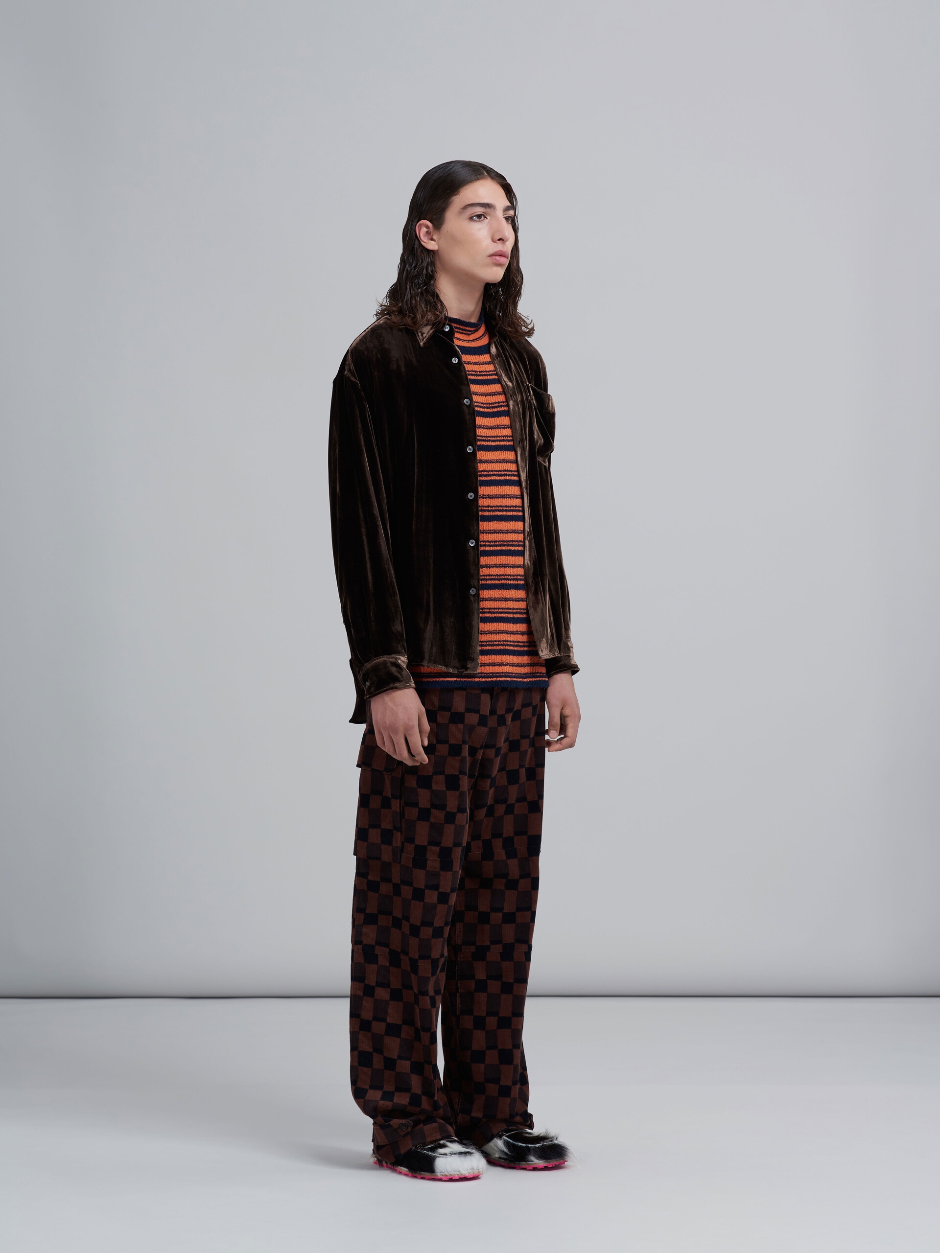 CRINKLED-EFFECT FLUID VELVET SHIRT - 5