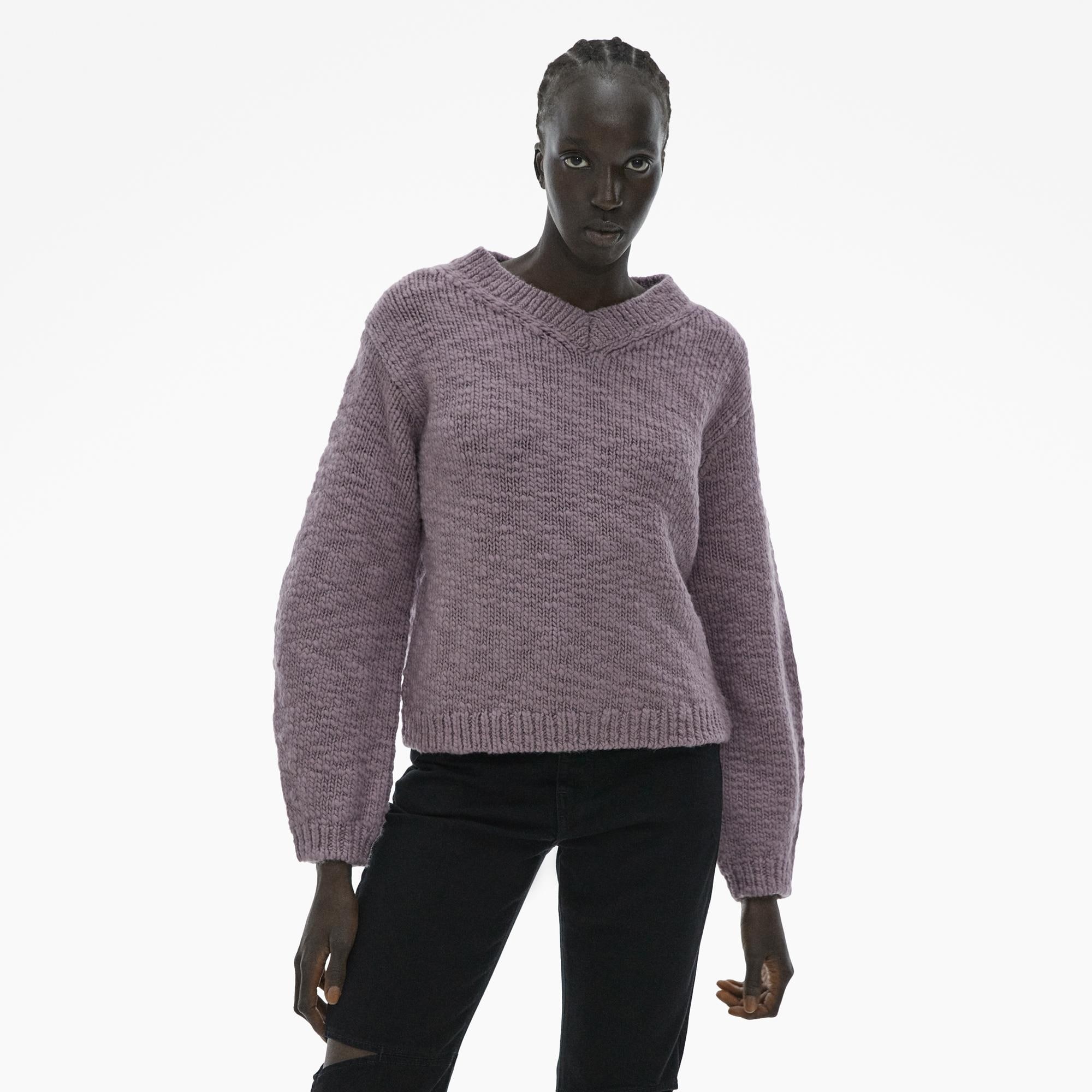 OVERSIZED V-NECK SWEATER - 3