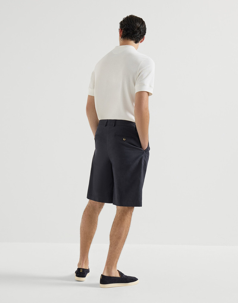 Cotton and linen panama Bermuda shorts with pleats and tabbed waistband 5
