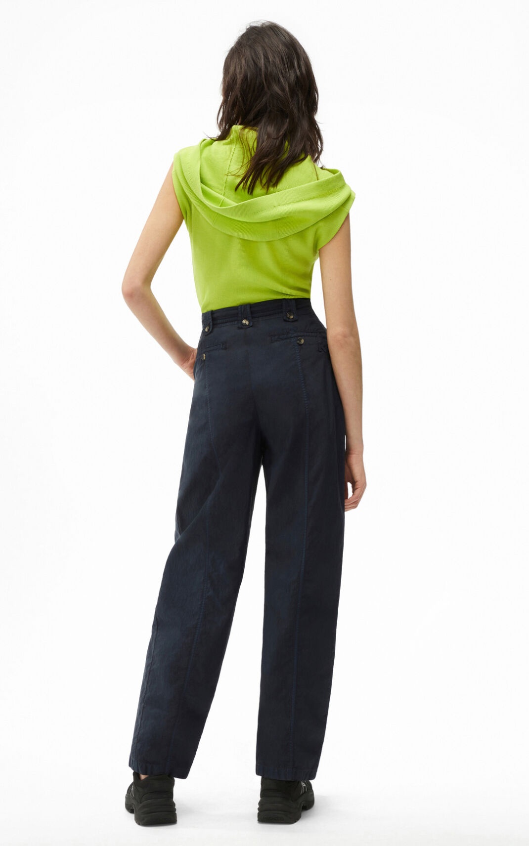 Tapered trousers with belt - 3