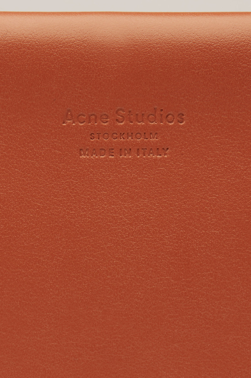 Bifold continental wallet almond brown 7