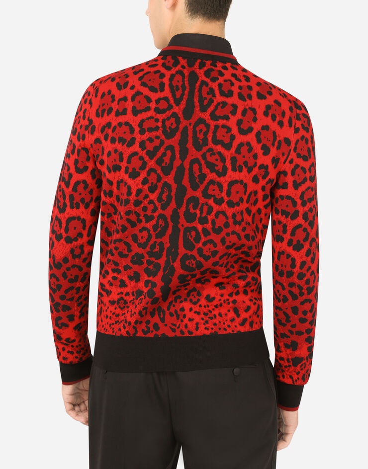 Round-neck jacquard sweater with leopard detailing - 5