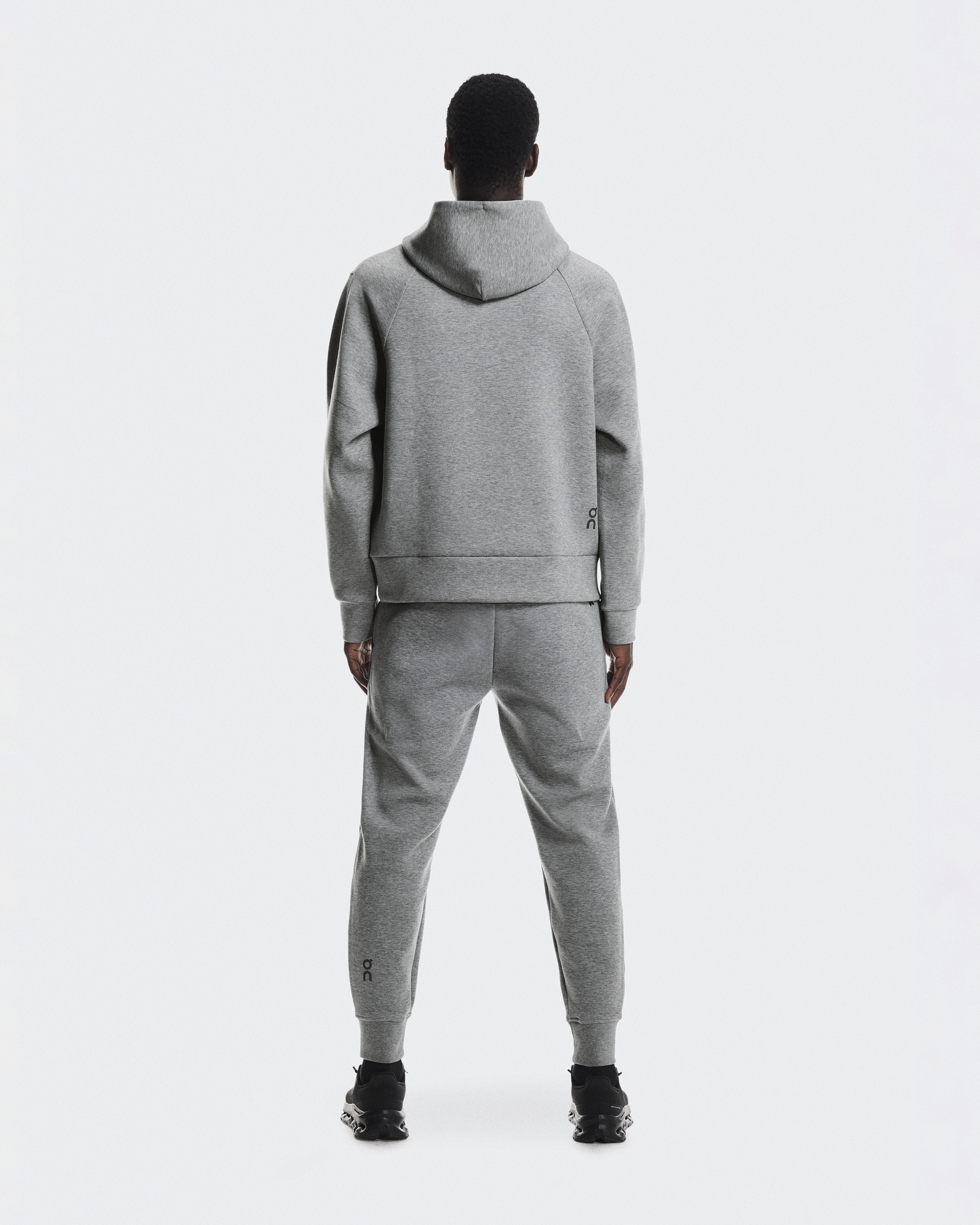Focus Tech Hoodie - 2