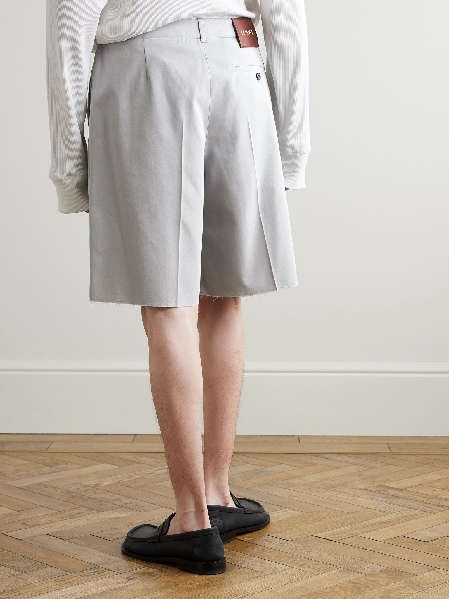 Straight-Leg Logo-Print Distressed Cotton-Twill Shorts Light gray - 4