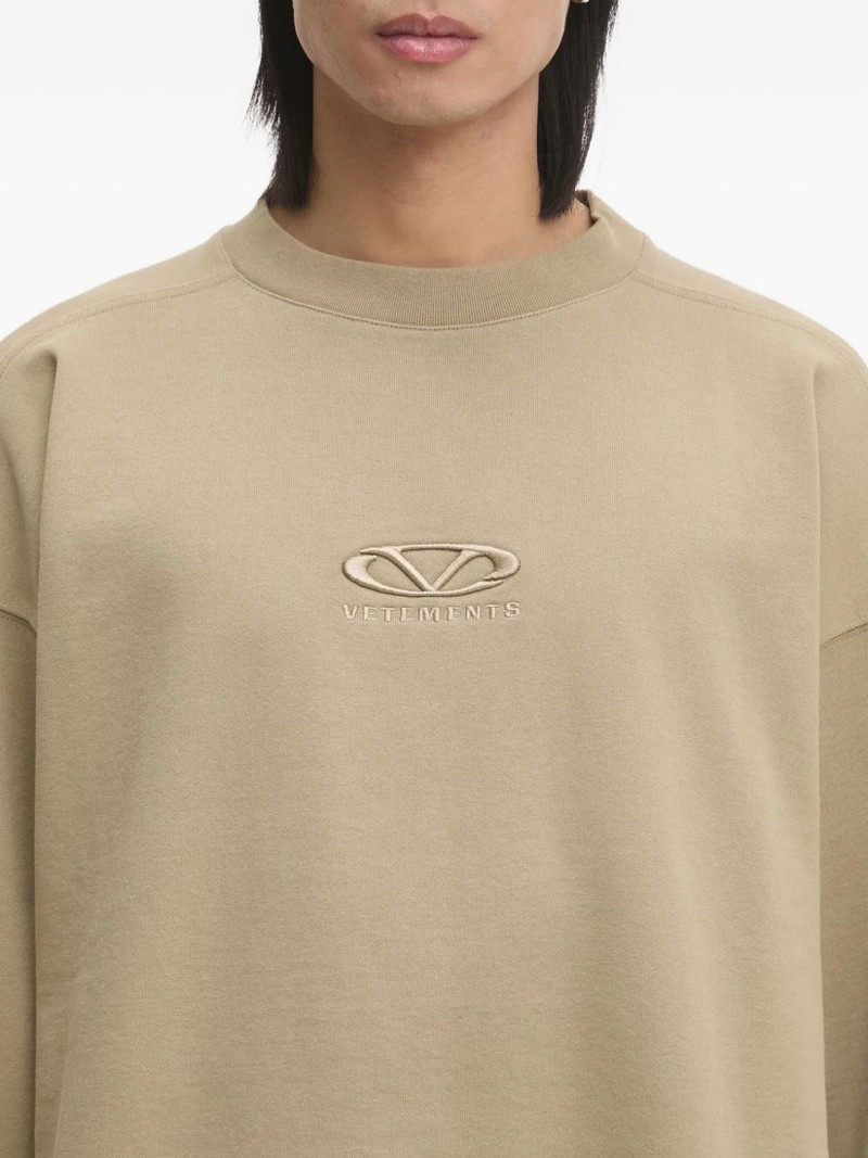 logo-embroidered sweatshirt 4