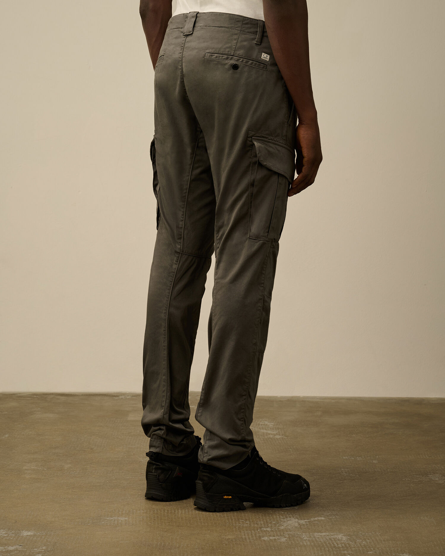 Stretch Sateen Cargo Lens Pants - 4