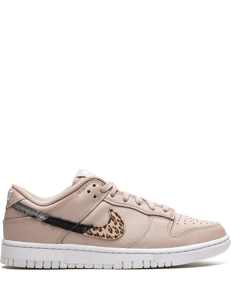Dunk Low SE sneakers 1