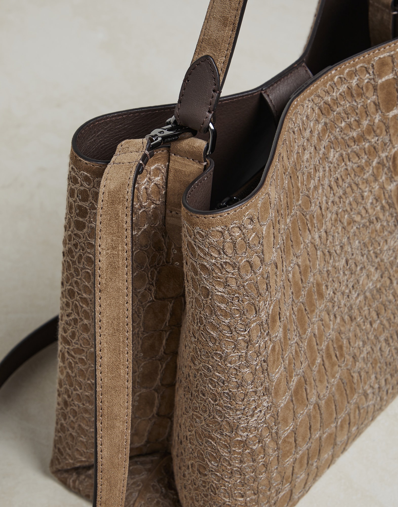 Crocodile embroidery shopper bag in suede with shiny handles - 3