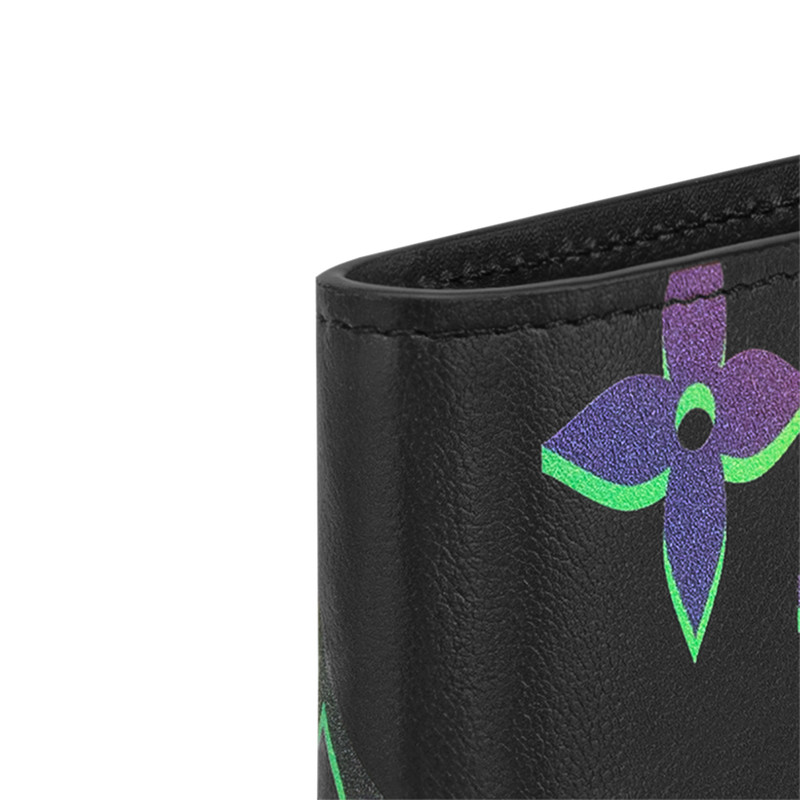 Louis Vuitton Multiple Wallet outlook