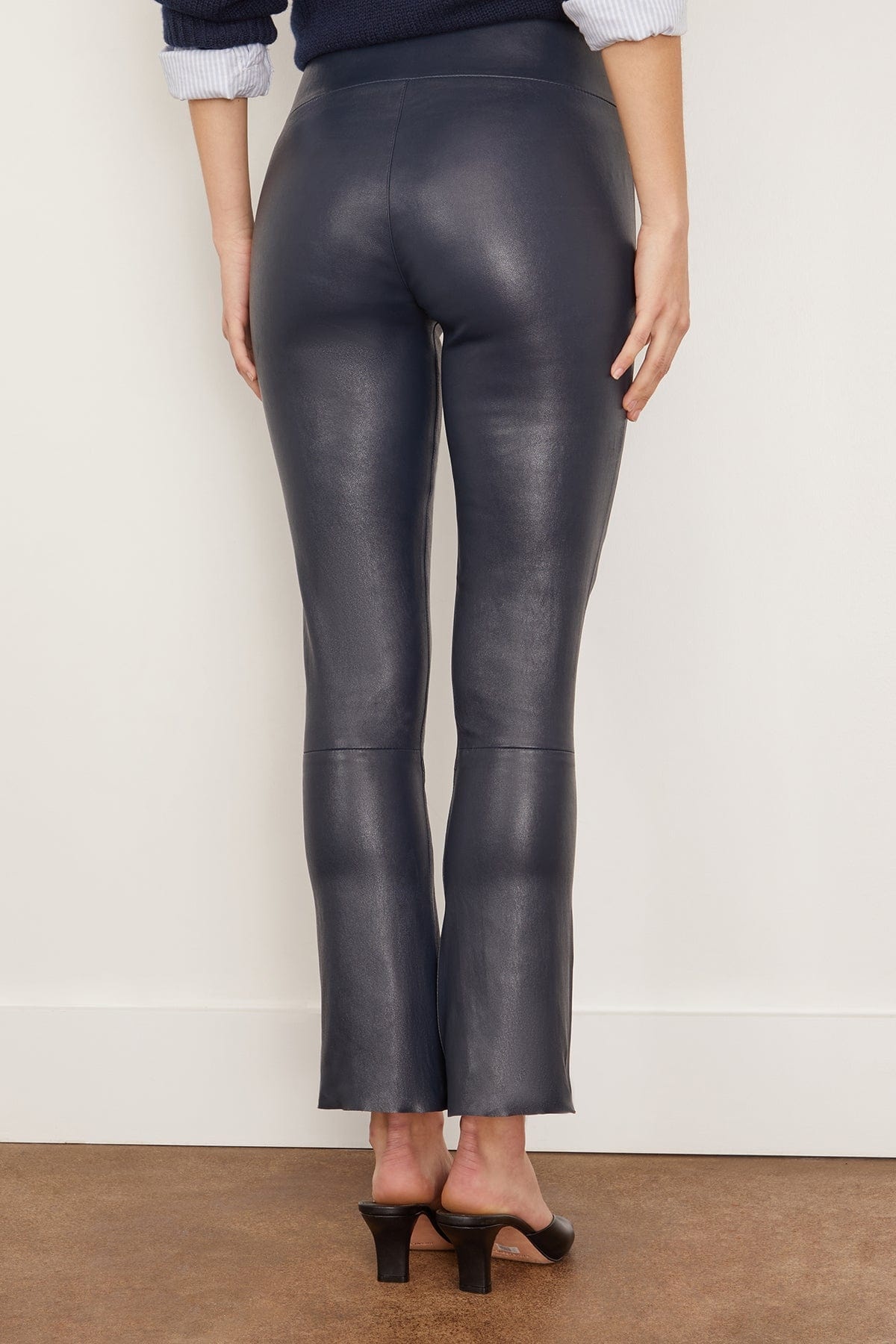 Crop Flare in Midnight - 4