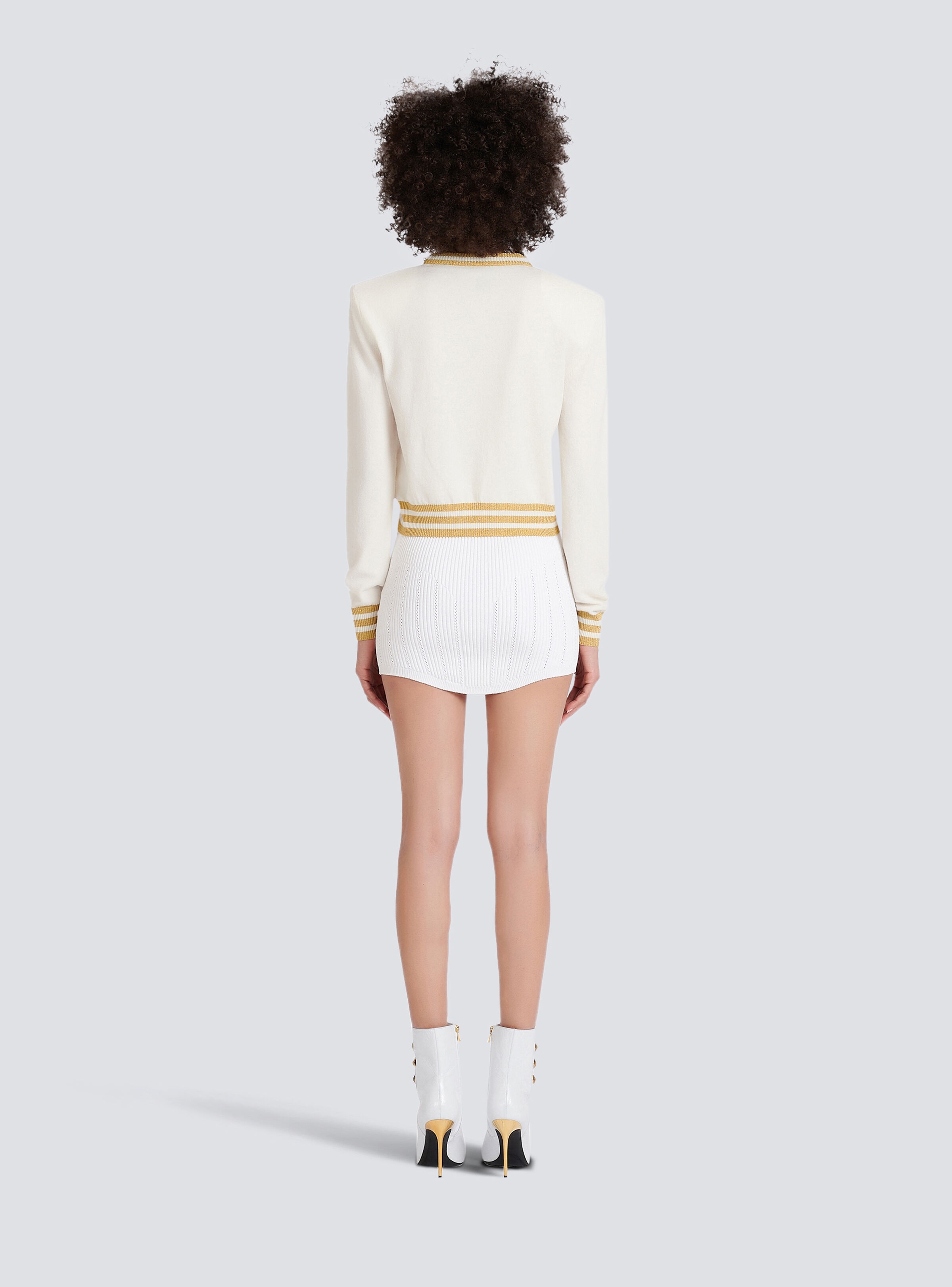 Cropped wool sweatshirt with gold Balmain logo - 3