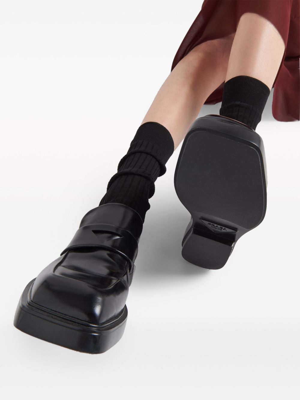 triangle-patch leather loafers - 6