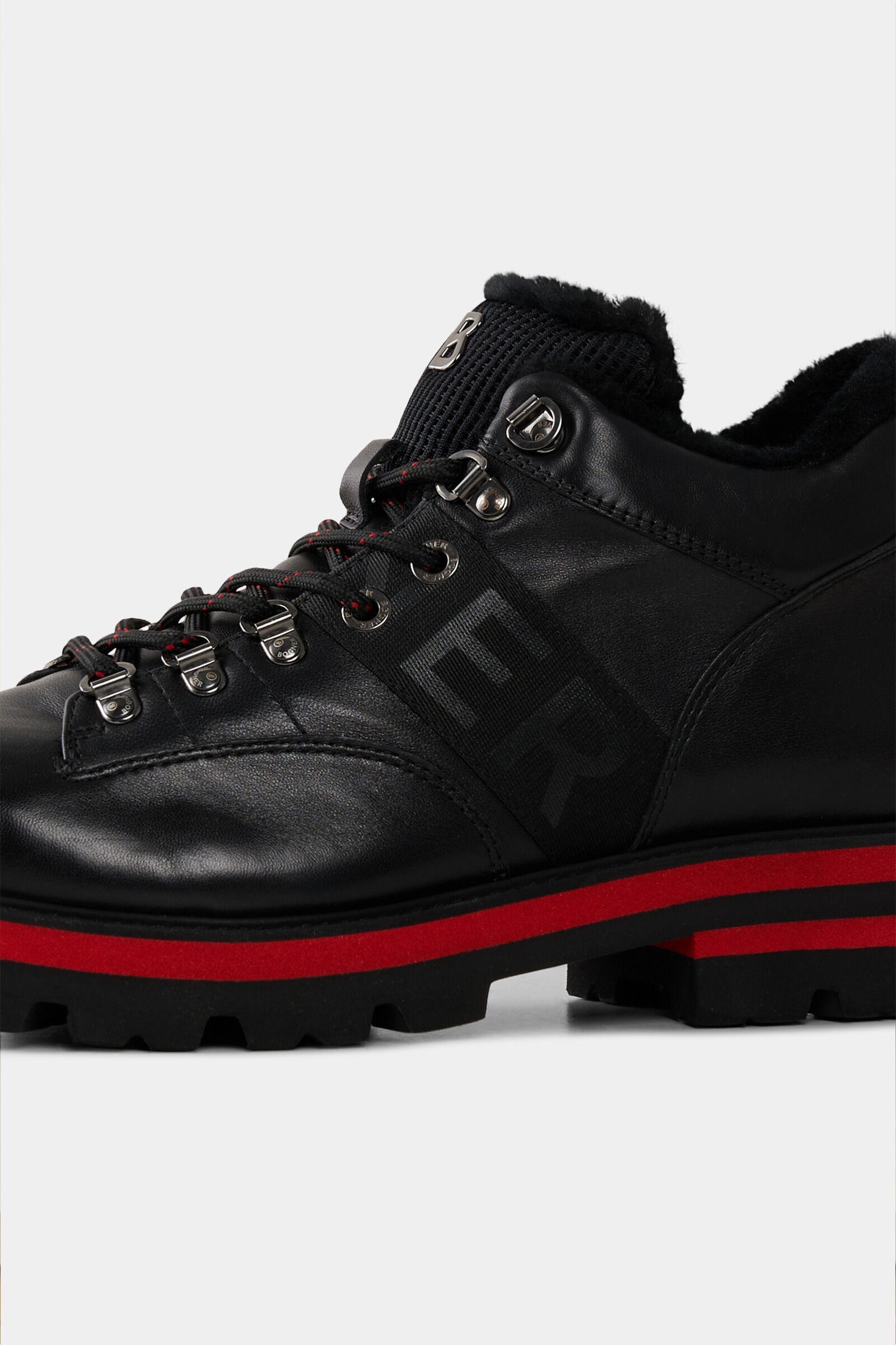 Courchevel Lace-up boots in Black - 7